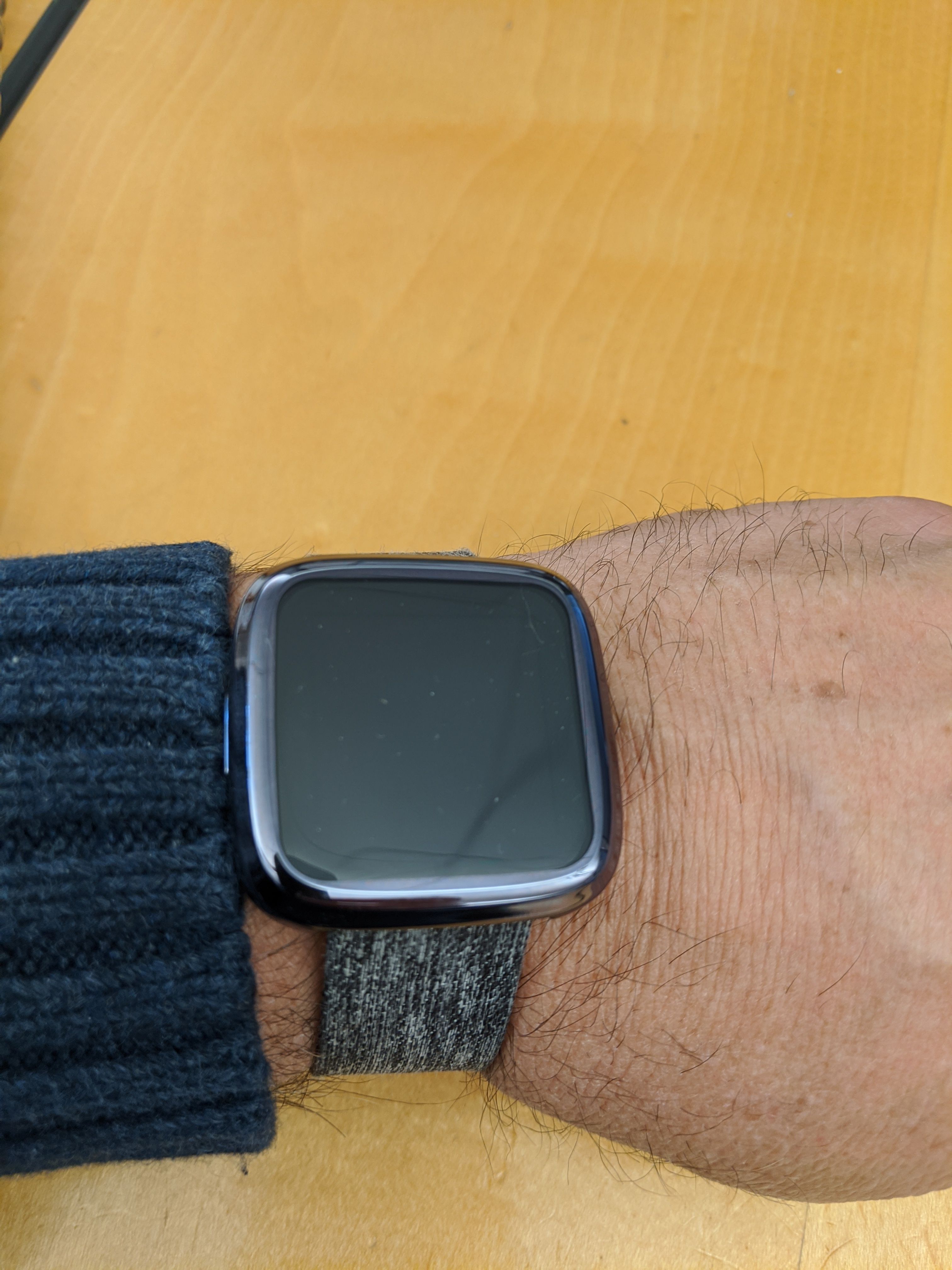 Does fitbit versa work with hot sale samsung s8