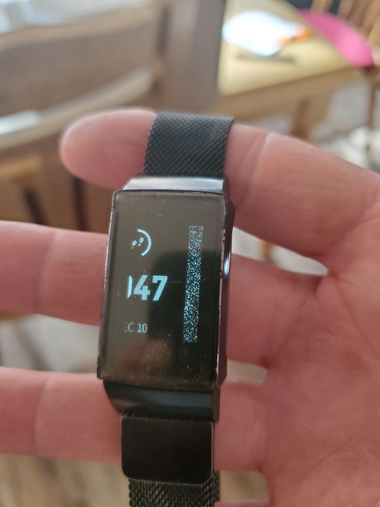 Samsung gear fit 3 sale vs fitbit charge 3