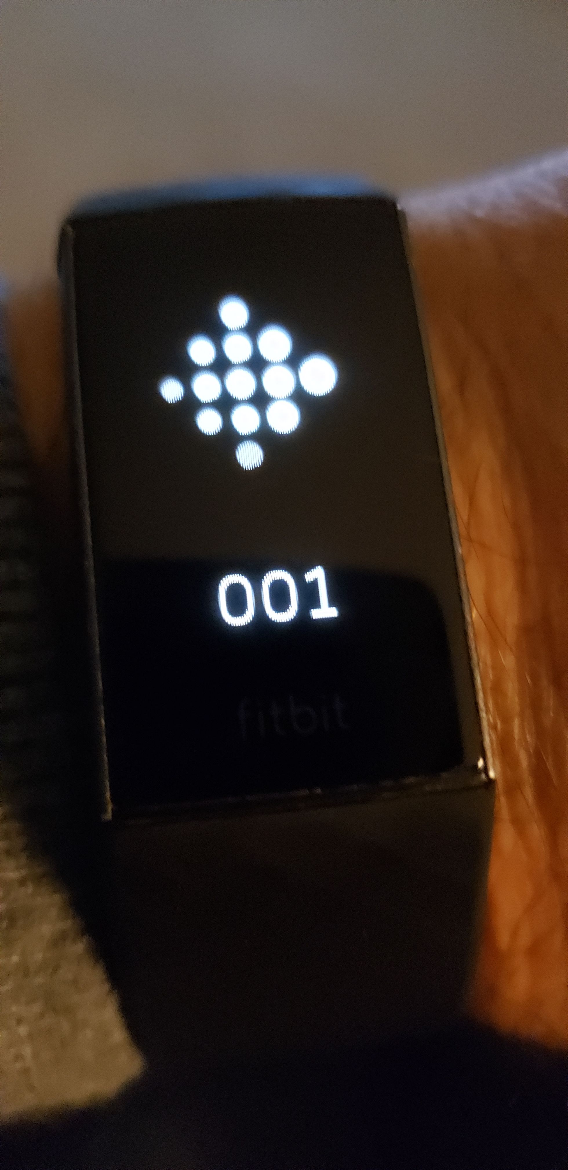 Display not working best sale on fitbit charge 3