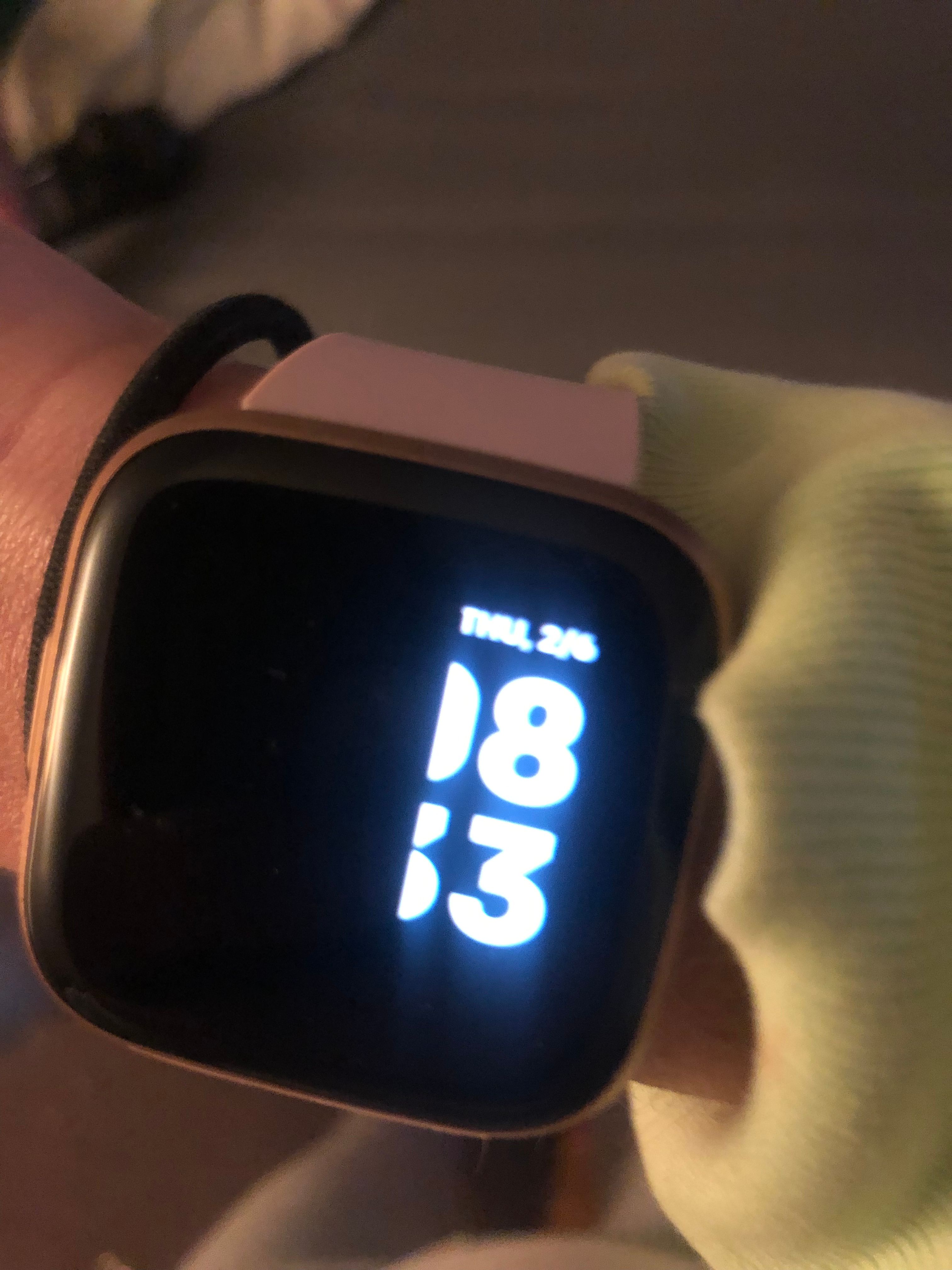 How to change the time on my versa fitbit hot sale