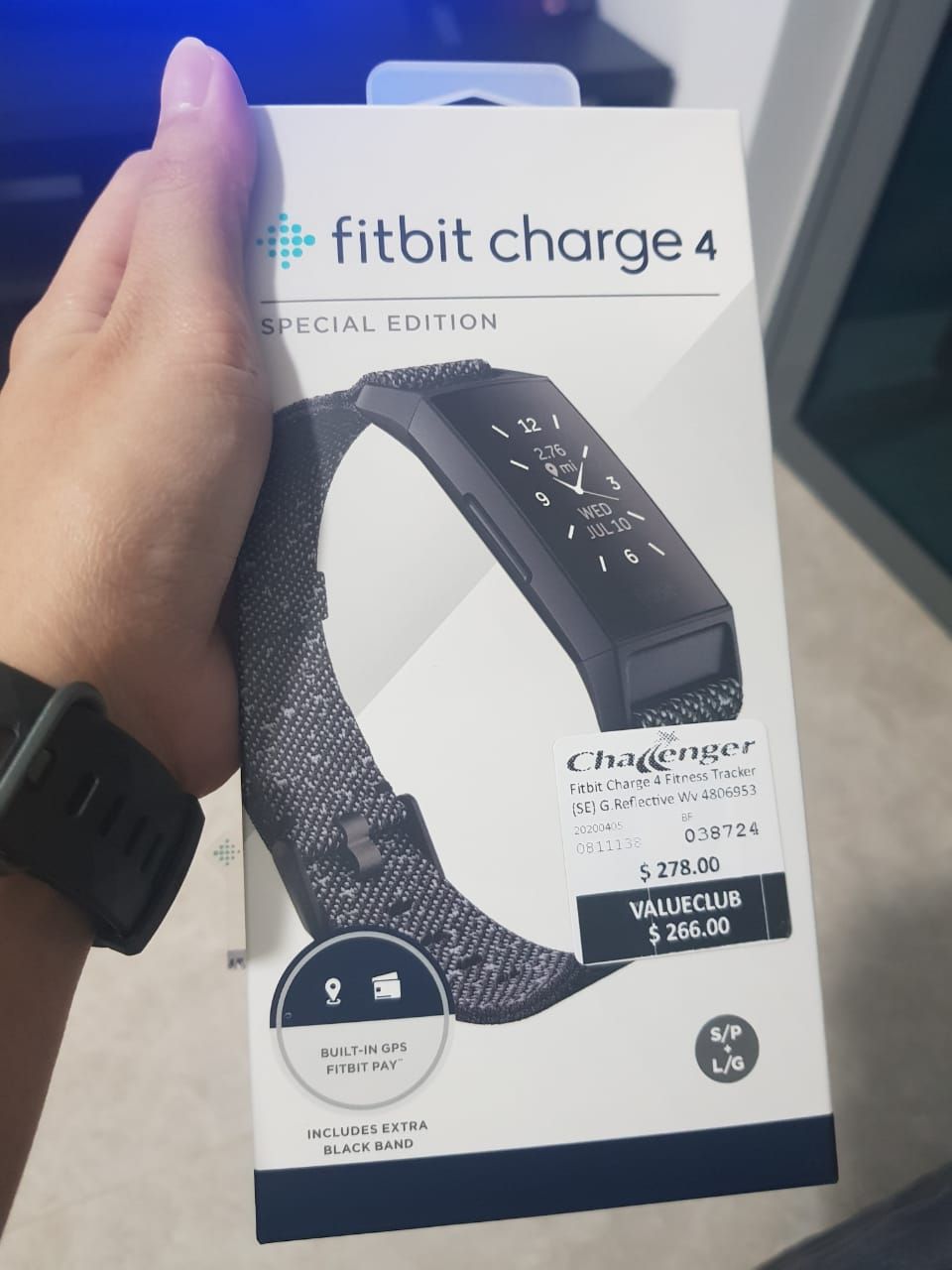 my fitbit charge 3 won t charge
