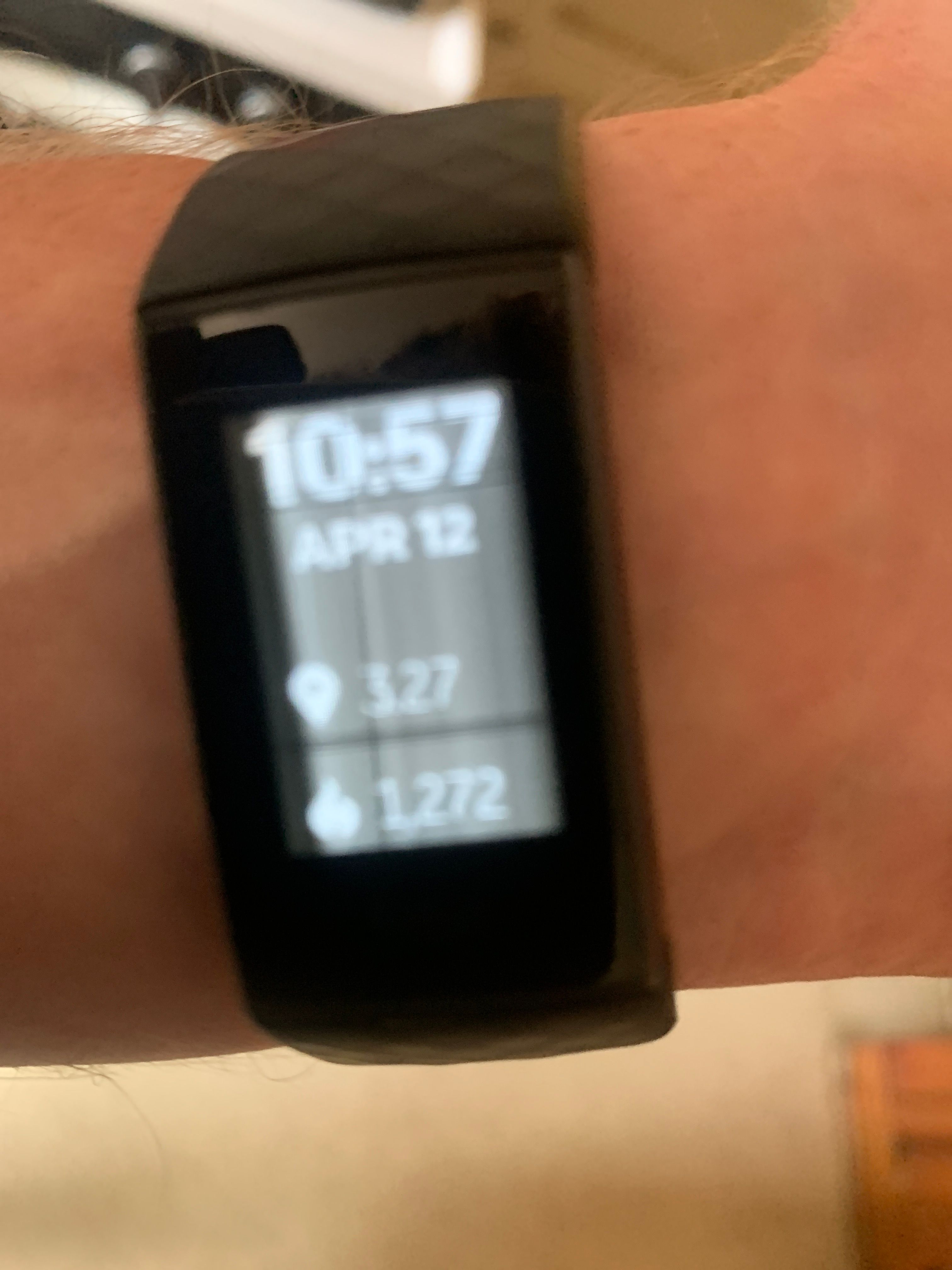 Problems with fitbit charge 3 syncing new arrivals