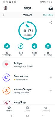 Screenshot_20200423-223438_Fitbit.jpg