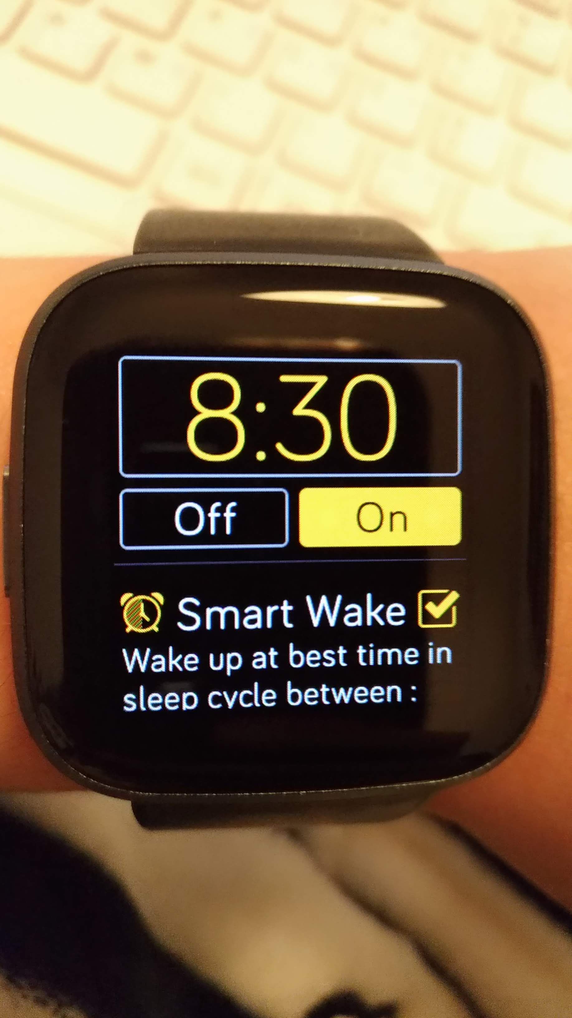 smart wake up fitbit