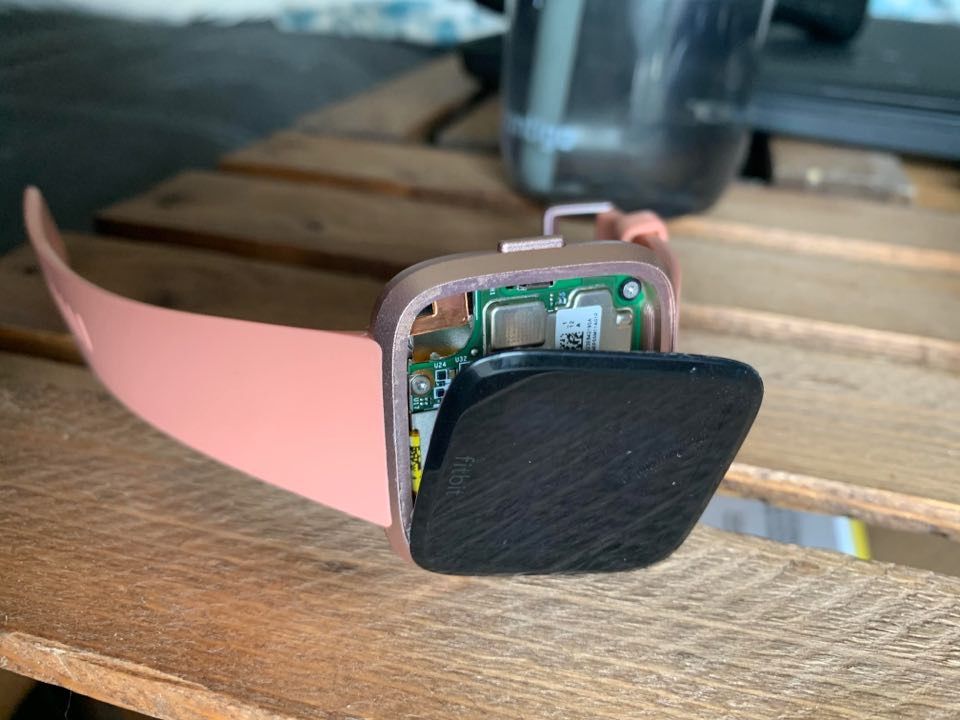 Versa screen fell off - Fitbit Community