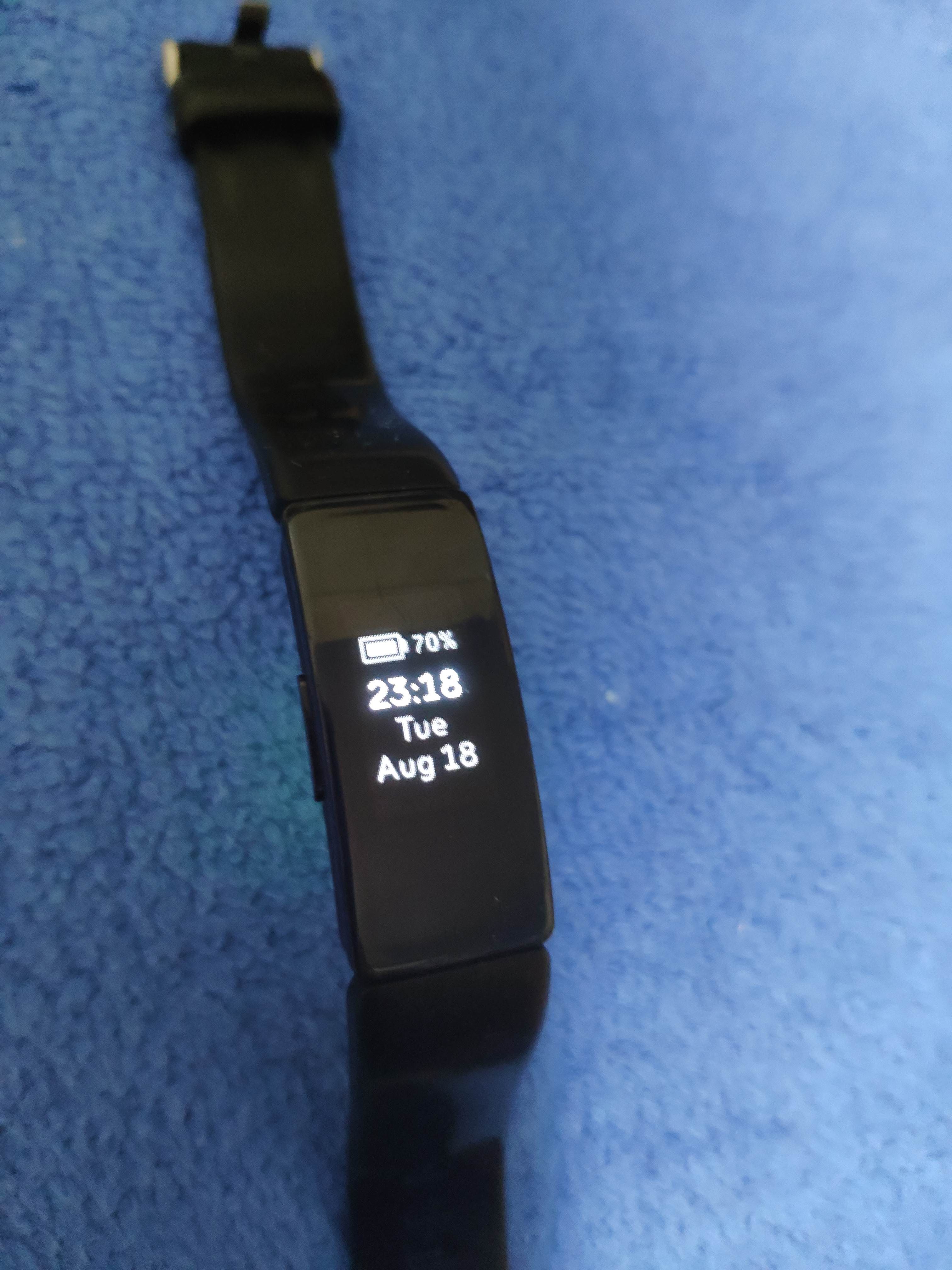 Fitbit inspire hr custom best sale clock faces