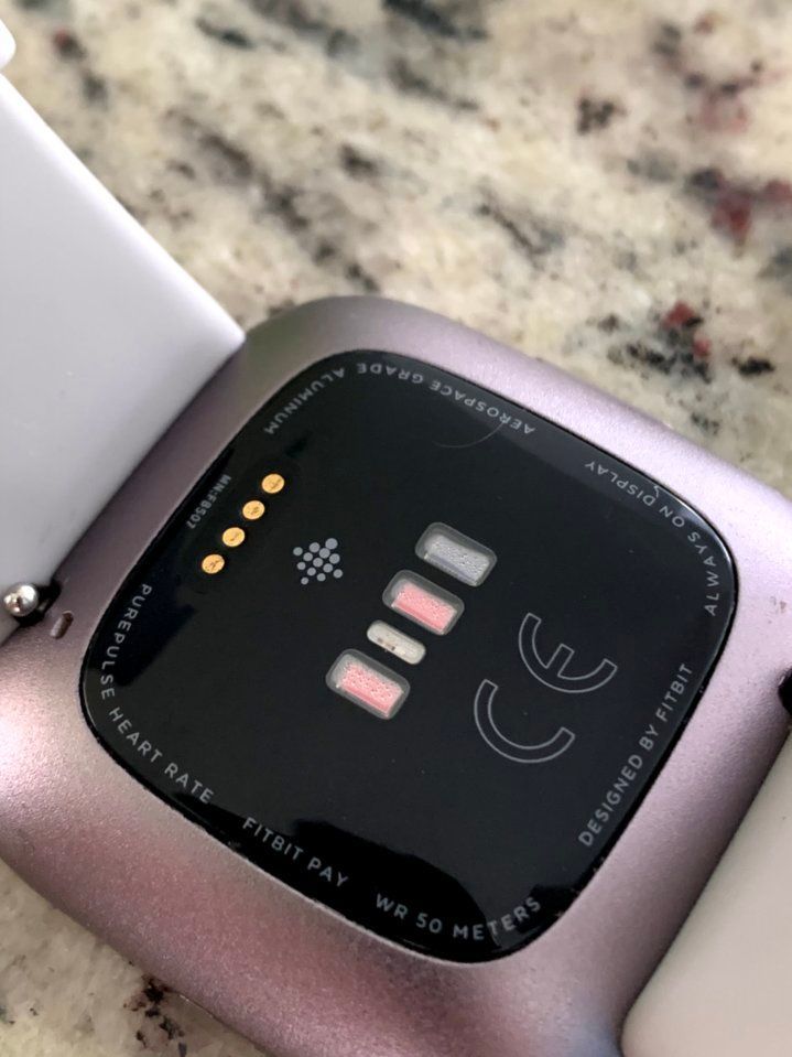 Fitbit versa 2 online water resistant