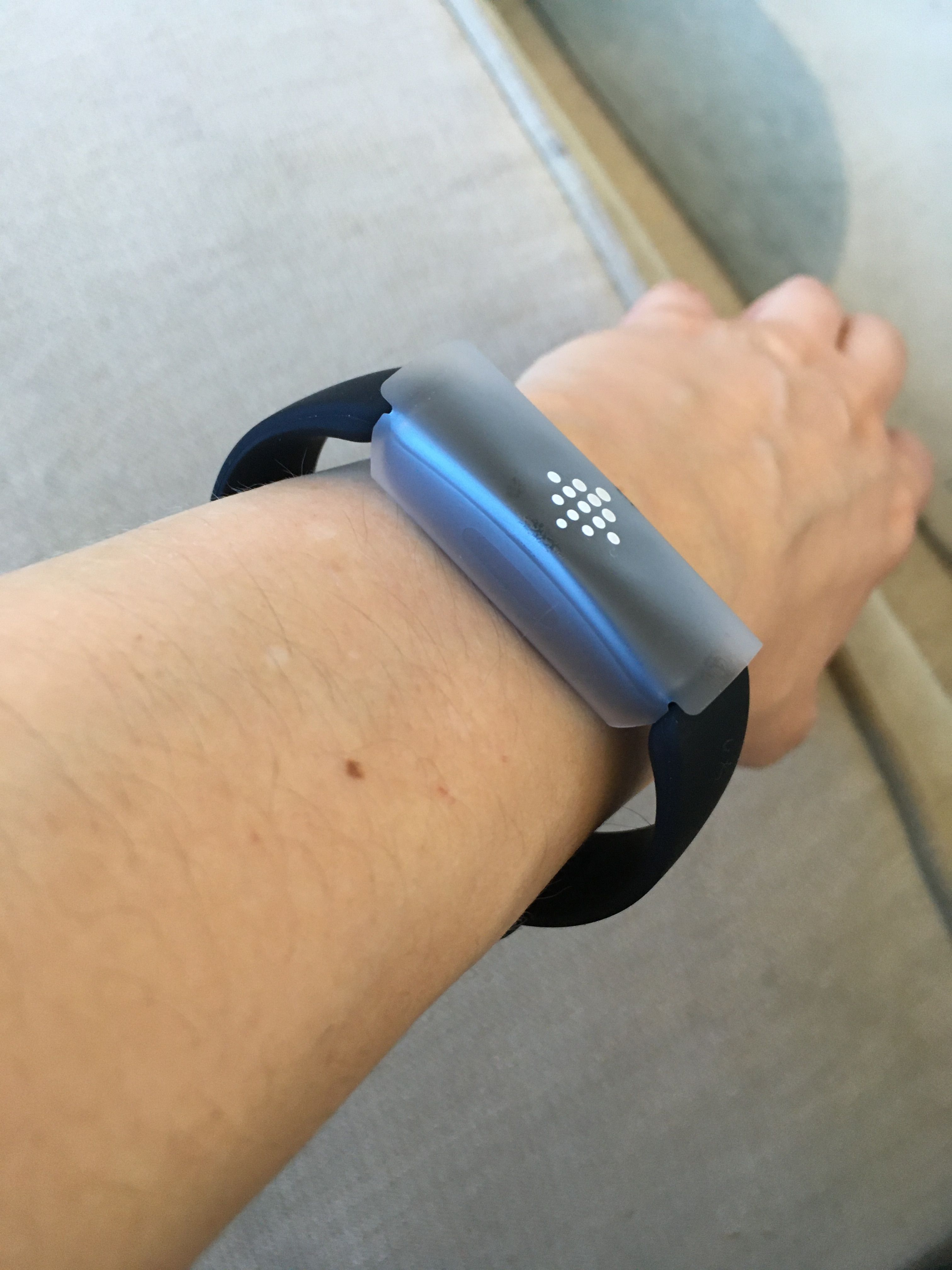 Inspire 2 for small wrists? - Fitbit 