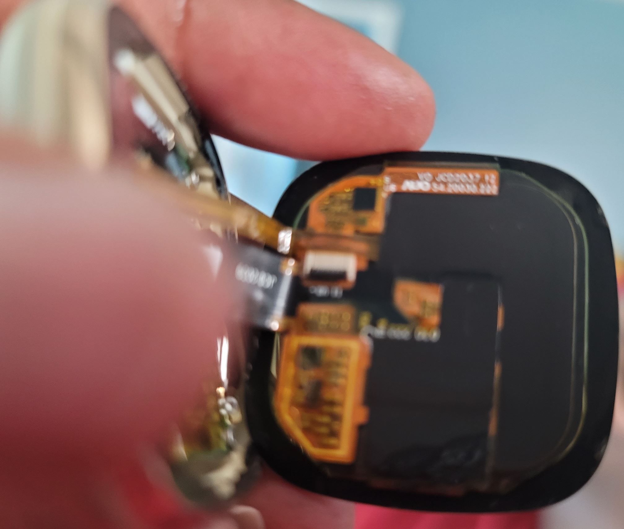 Sense Screen just fell off Fitbit Community