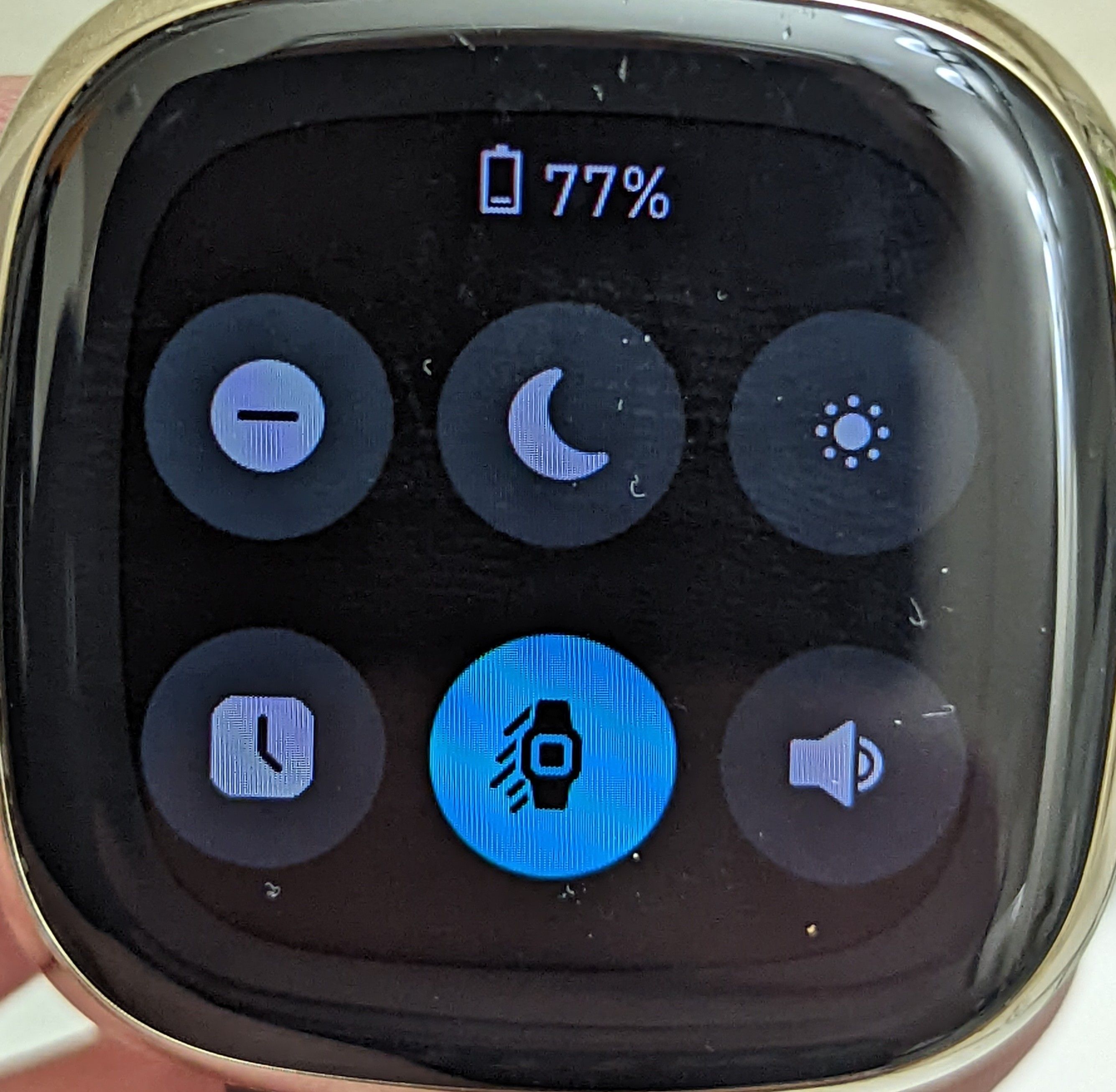 Low battery indicator while charging Fitbit Community