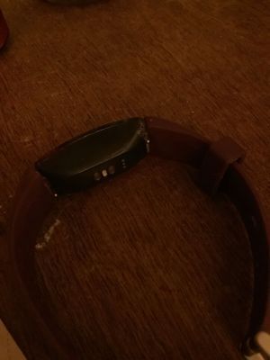 Fitbit belt online broken