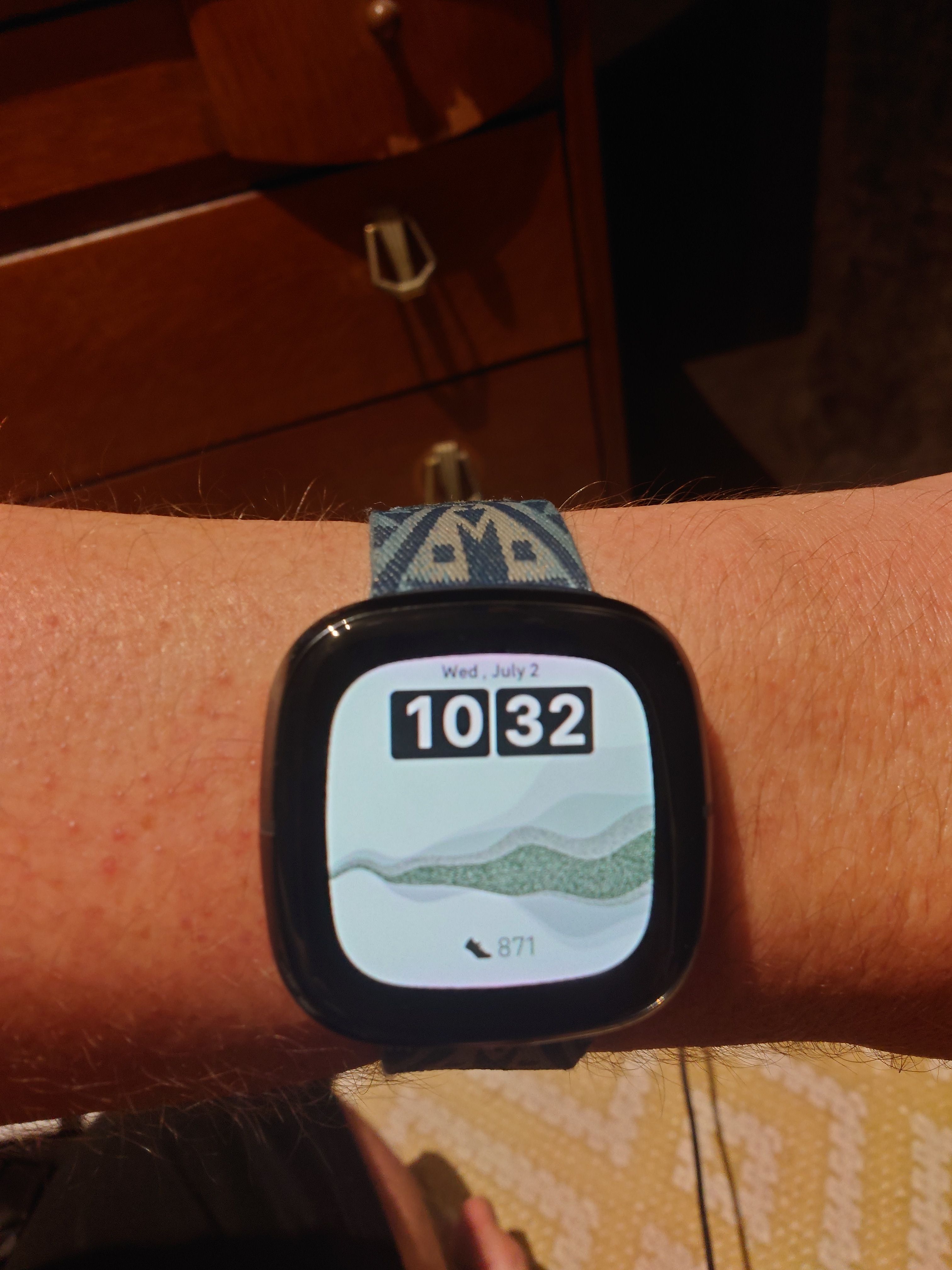 Solved: Is Versa 2 watchface larger than Versa? - Fitbit Community