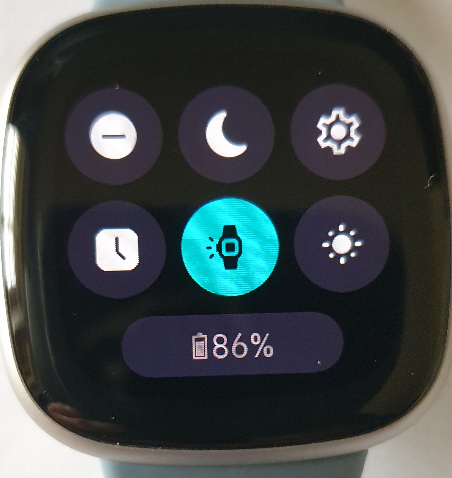 Screen wake confusion Fitbit Community