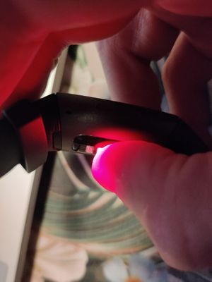 Humidité ? Pas facile à voir, dans le capteur au dessus de mon pouce.