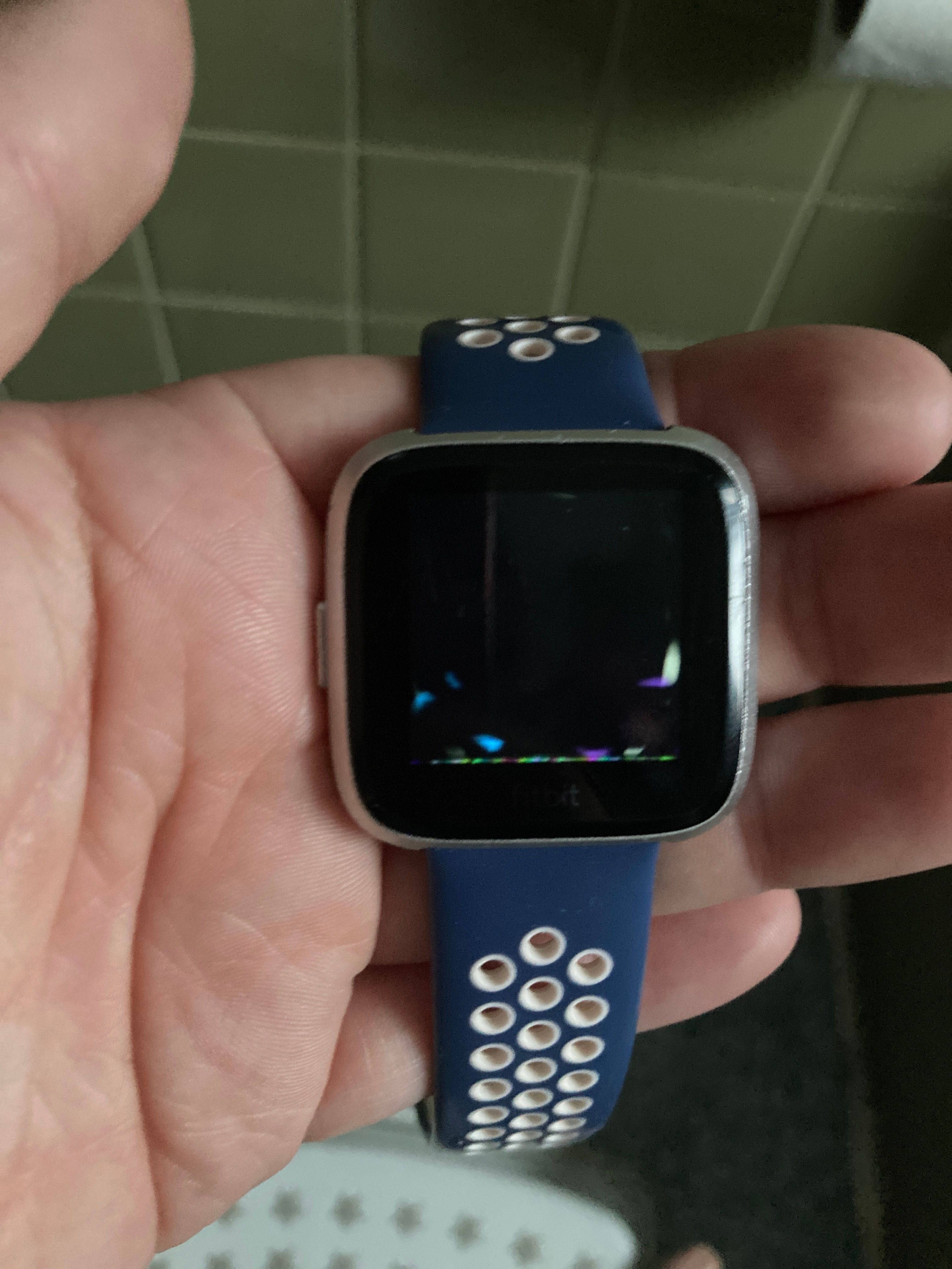 Solved: Is Versa 2 watchface larger than Versa? - Fitbit Community