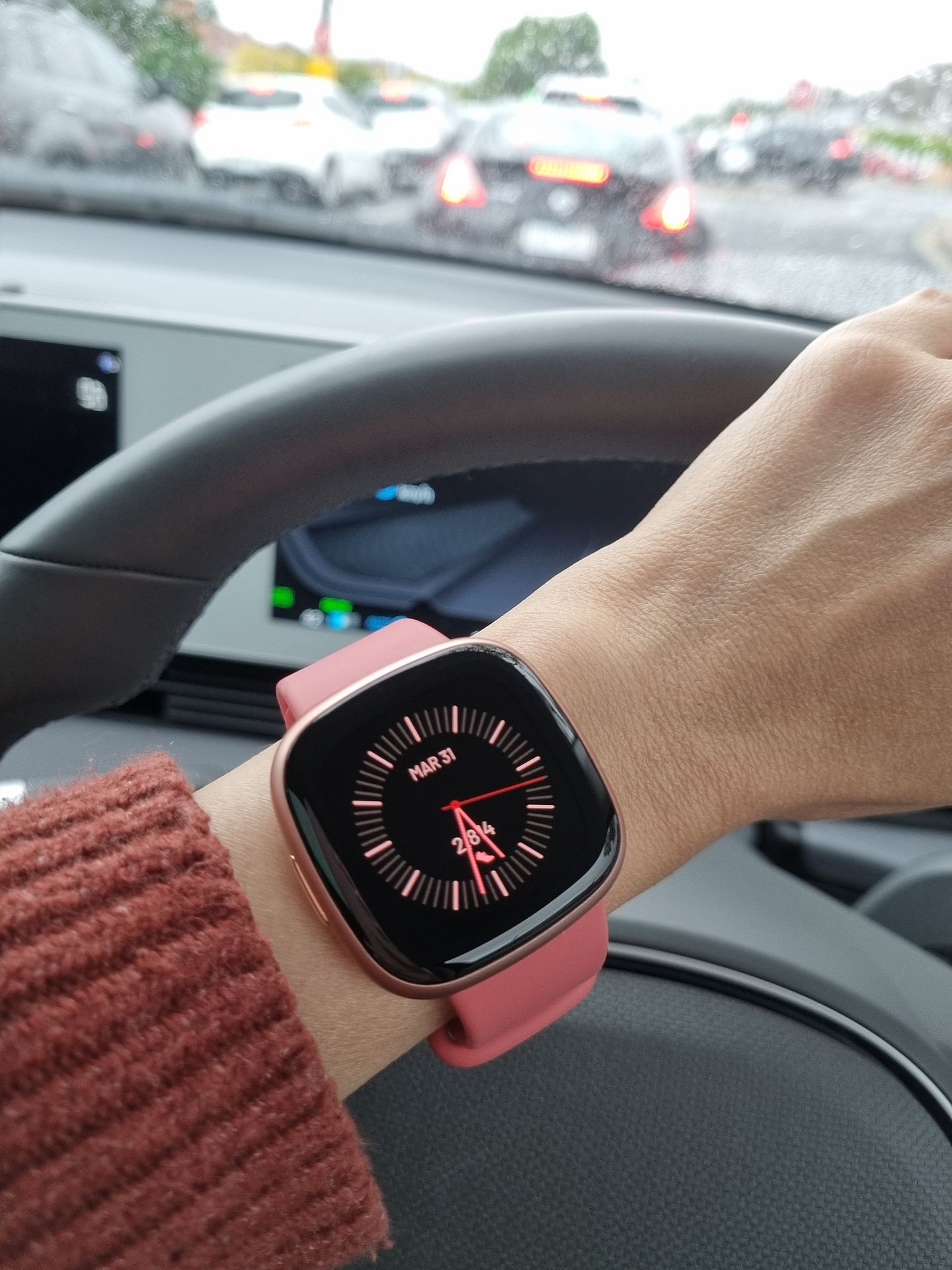 Fitbit versa best sale 3 small wrist