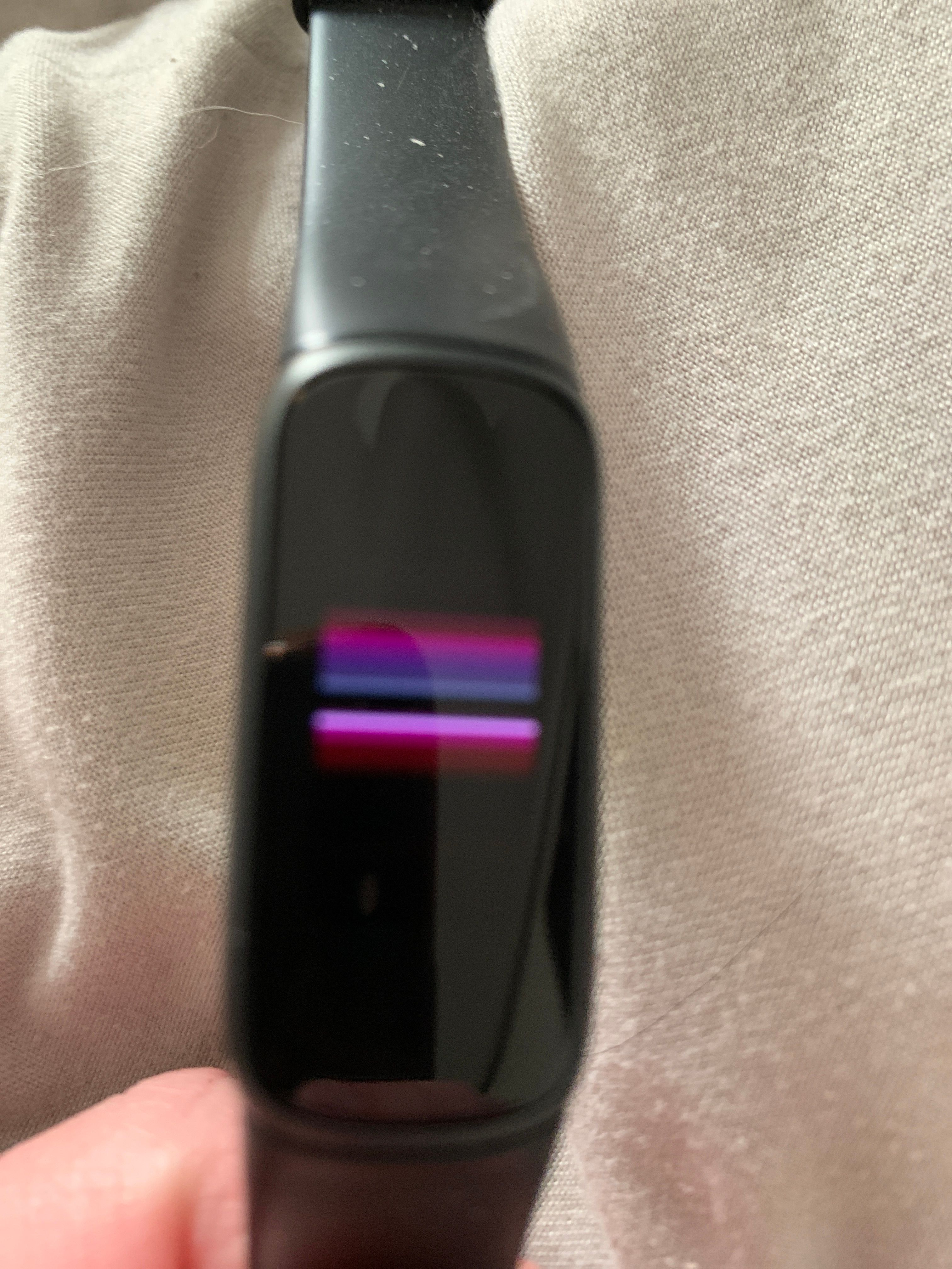 Solved: Luxe screen has lines - Fitbit Community