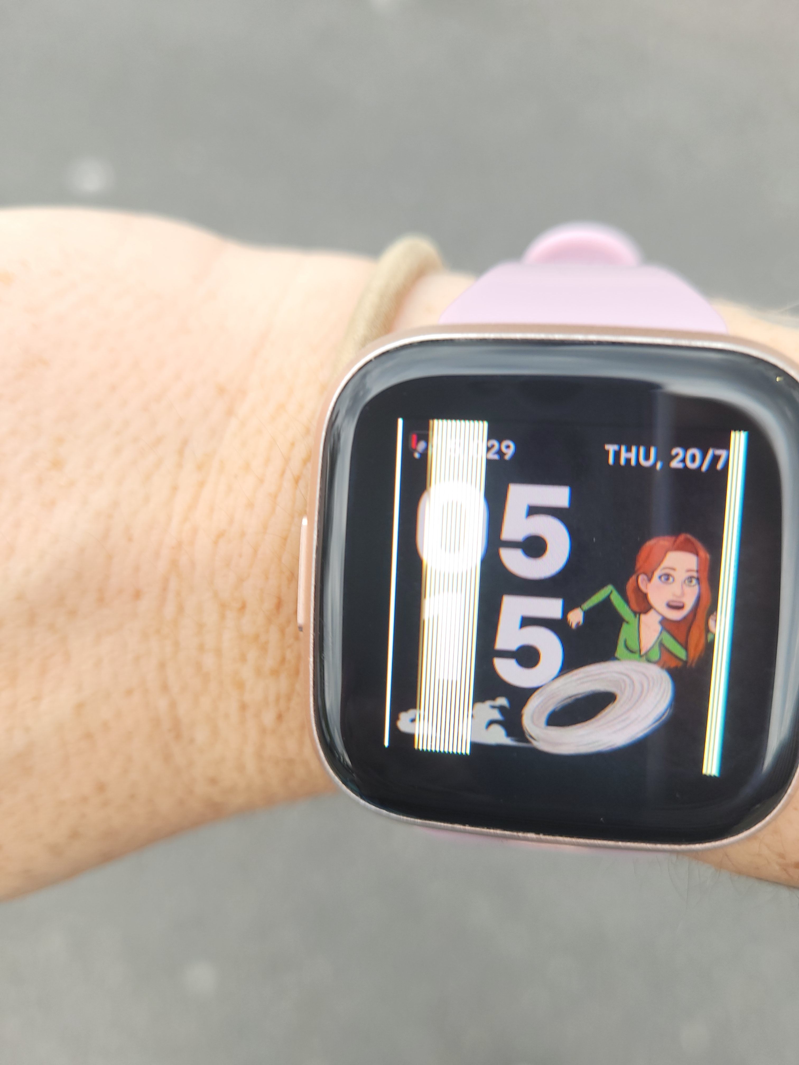 Fitbit versa gray store screen