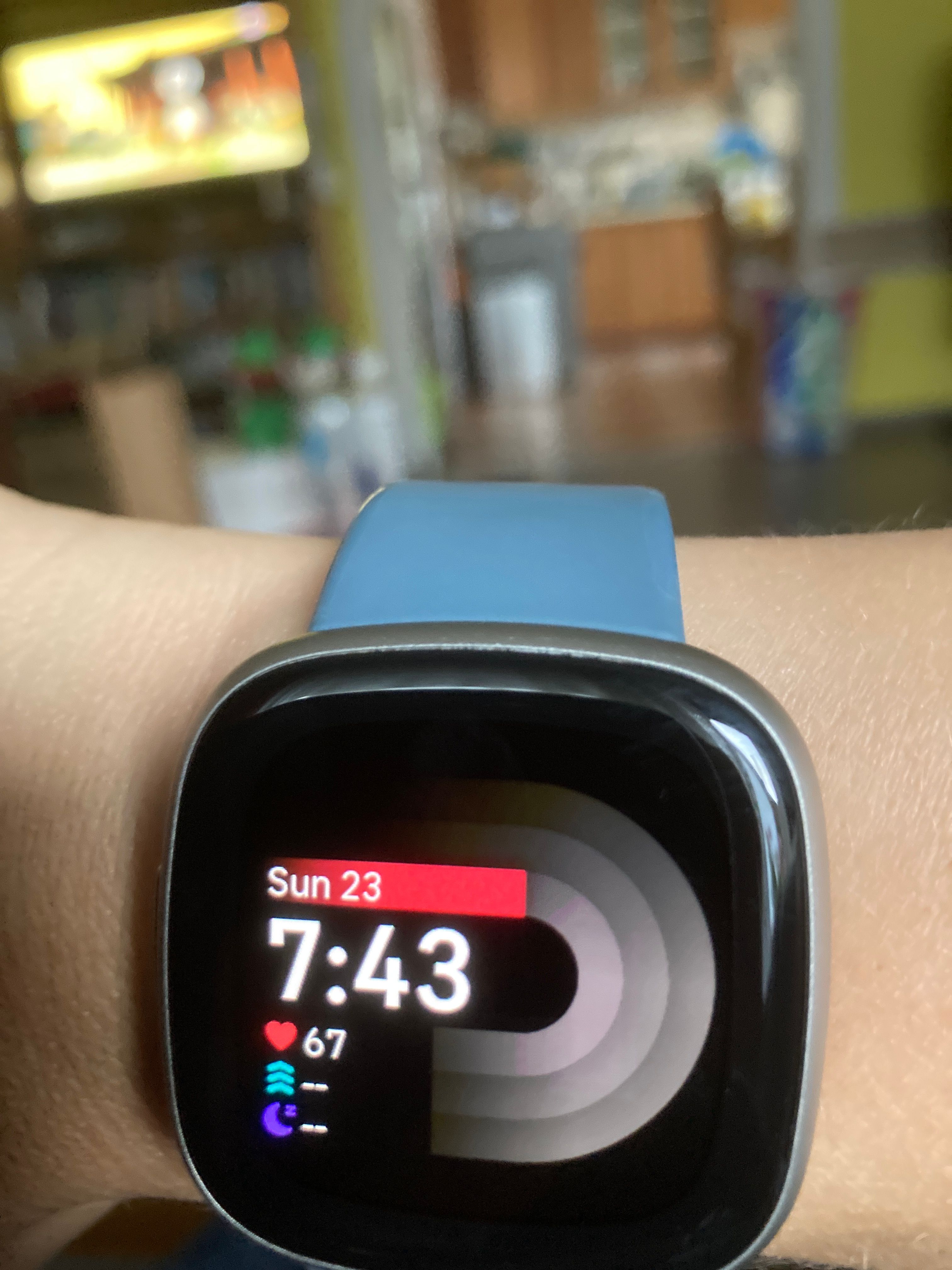 How do i change the best sale face on my fitbit versa