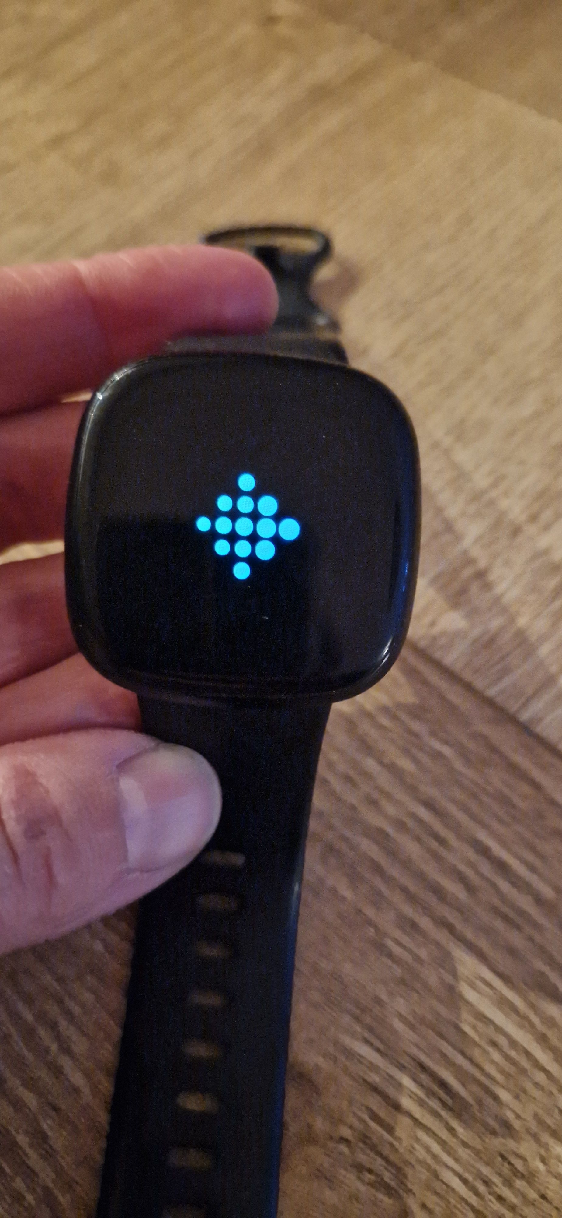 Versa 3 bloqu e sur le logo Fitbit Fitbit Community