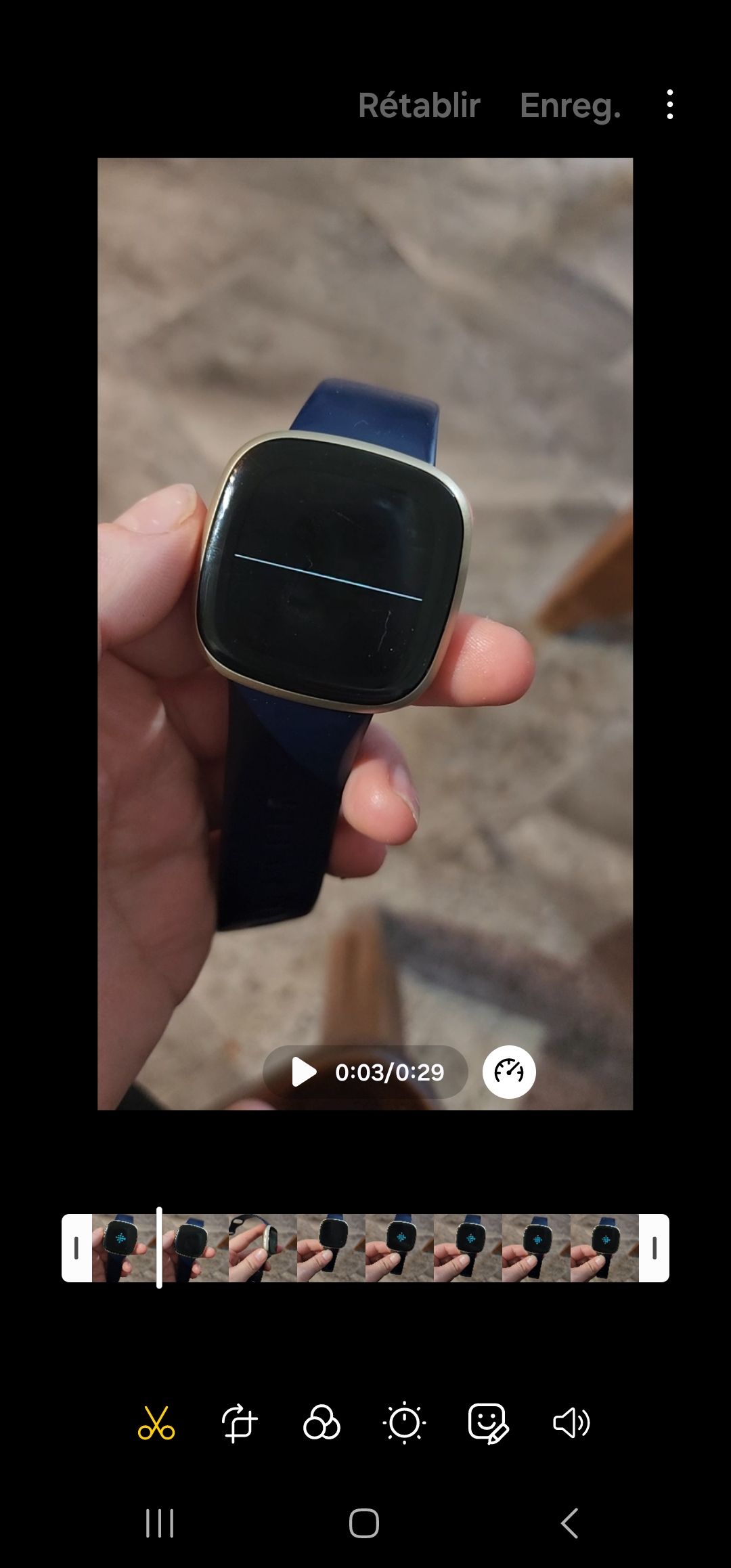 Fitbit versa discount buttons not working