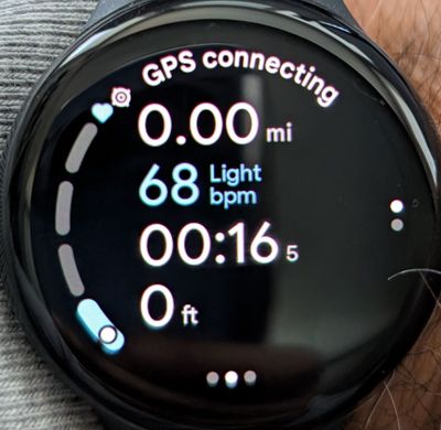Pixel Watch 1 - Hike 1st screen - Stats.jpg