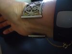 Security chain to secure wristband