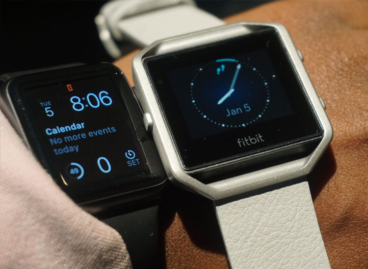 Fitbit blaze vs apple cheap watch 3