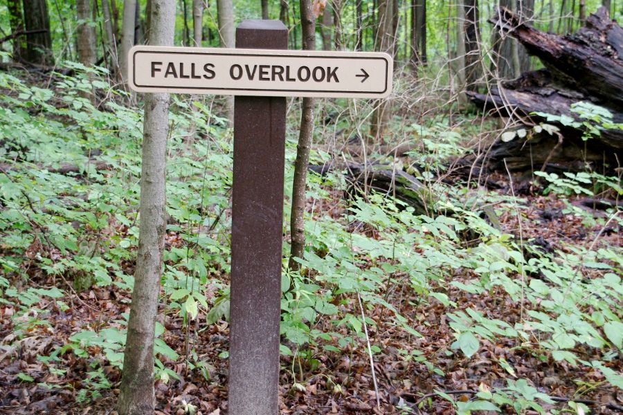 Trails-Sign-2.jpg