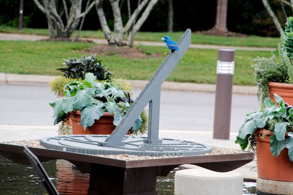 Sundial.jpg