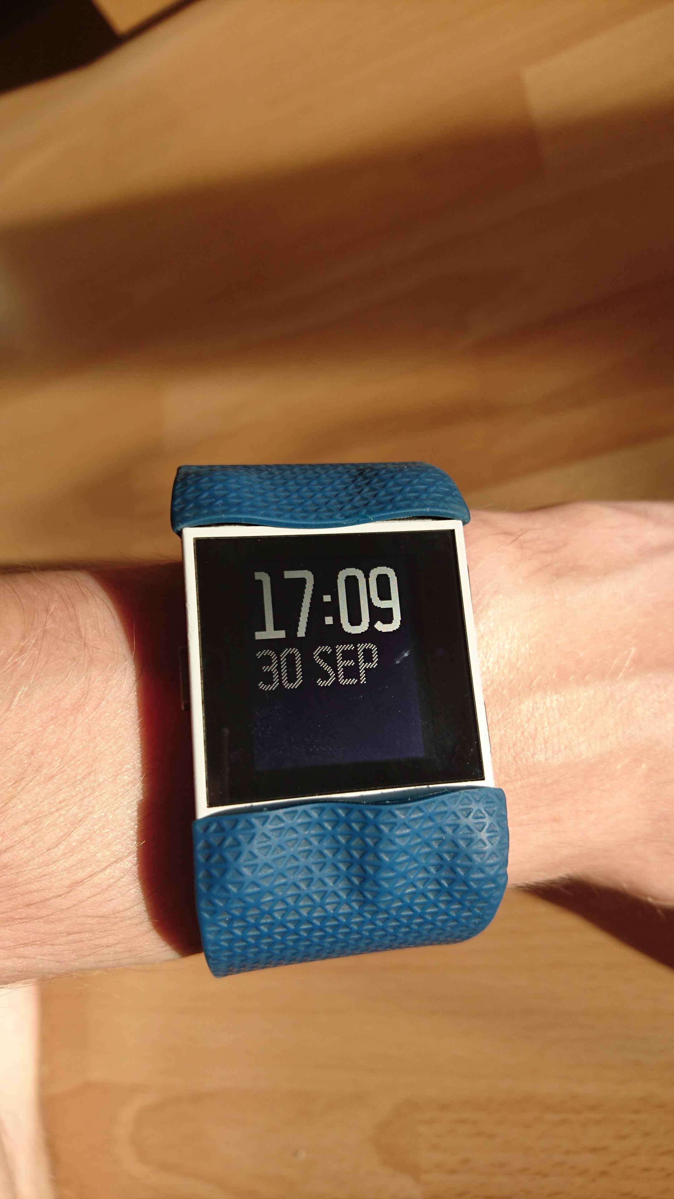 armband fitbit surge