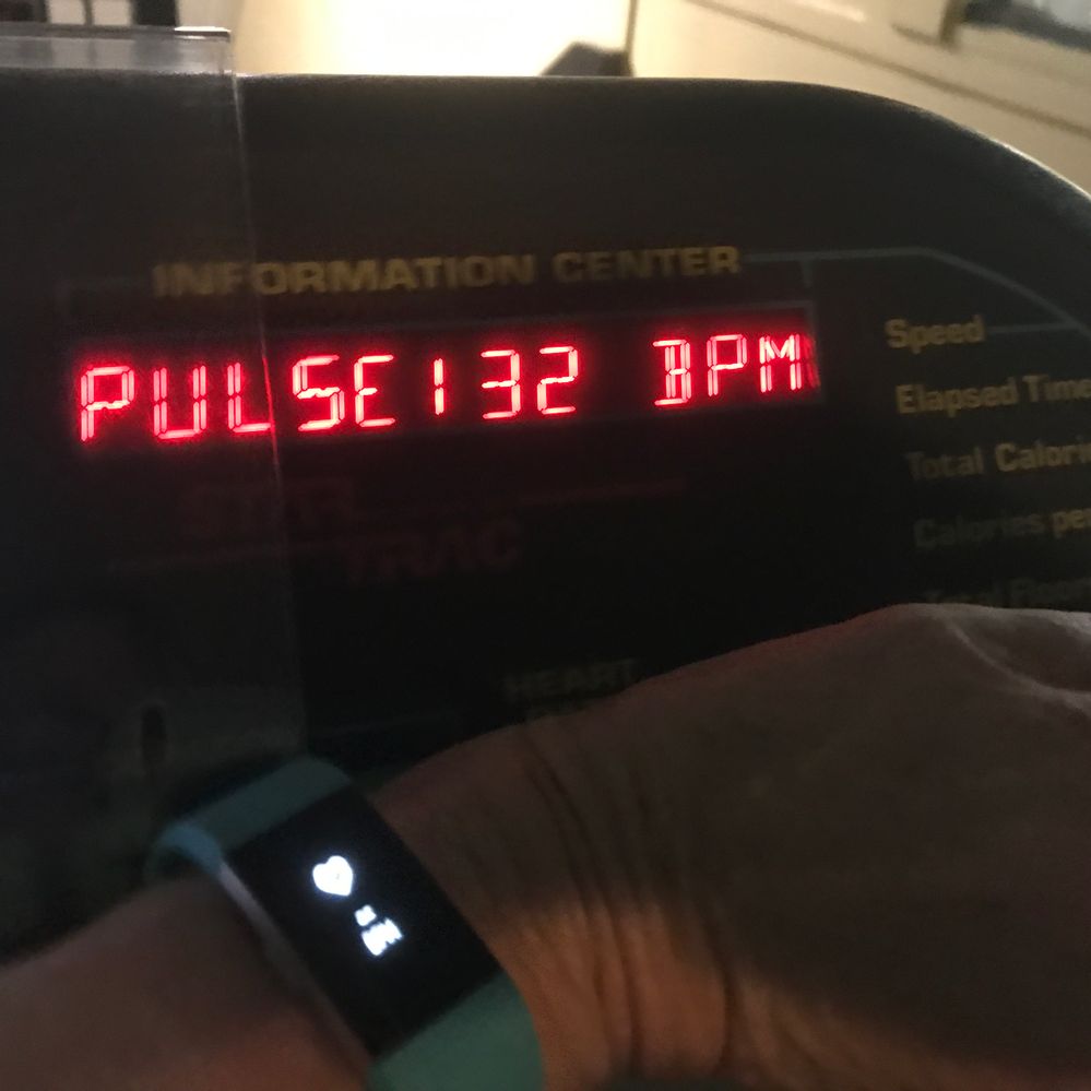 Fitbit heart discount rate monitor peloton