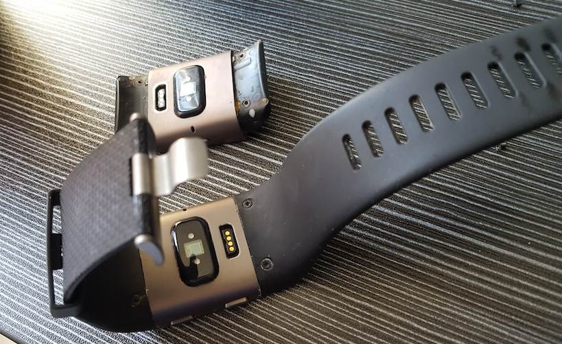 replacement unit (without straps) and the faulty unit from which I took the straps