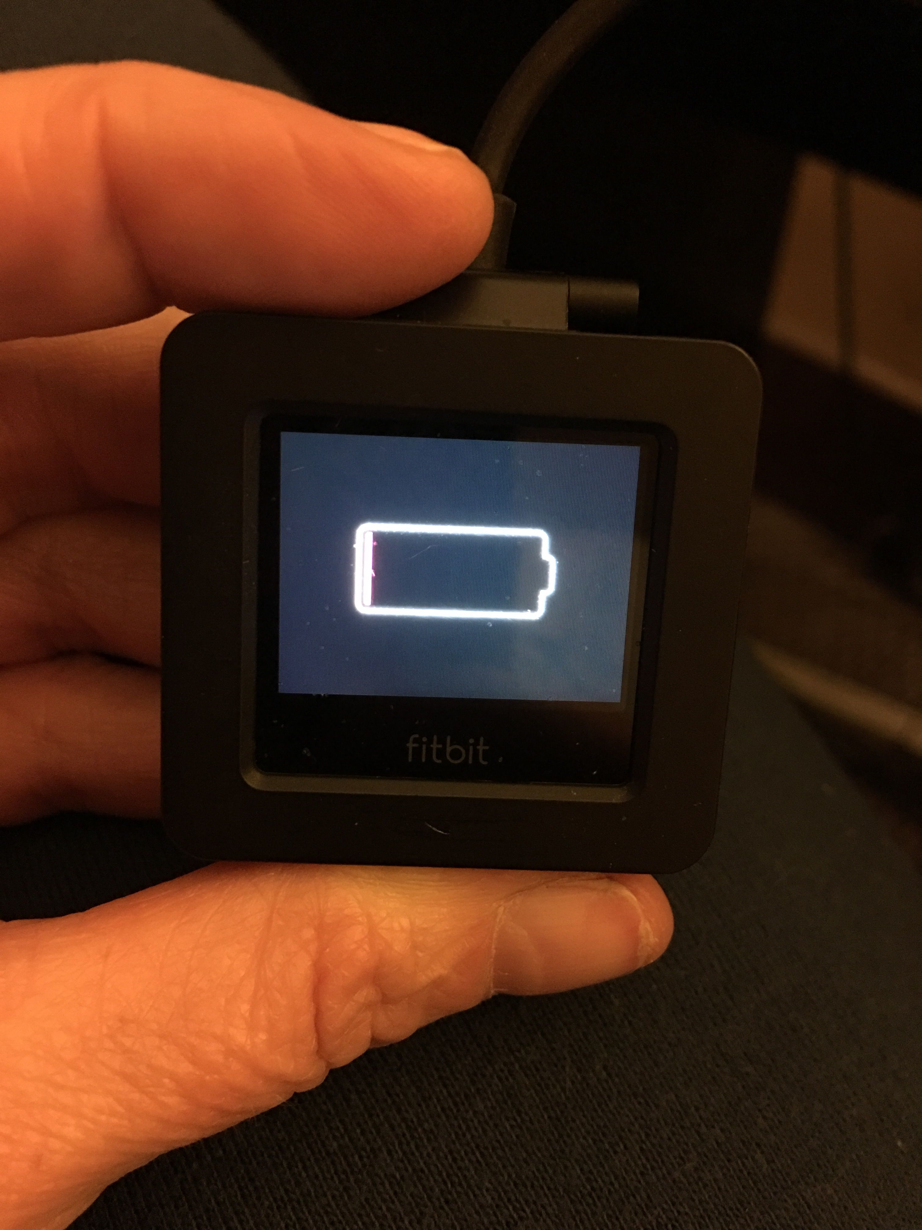 fitbit blaze not charging after dying