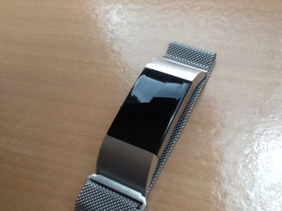 cracked fitbit