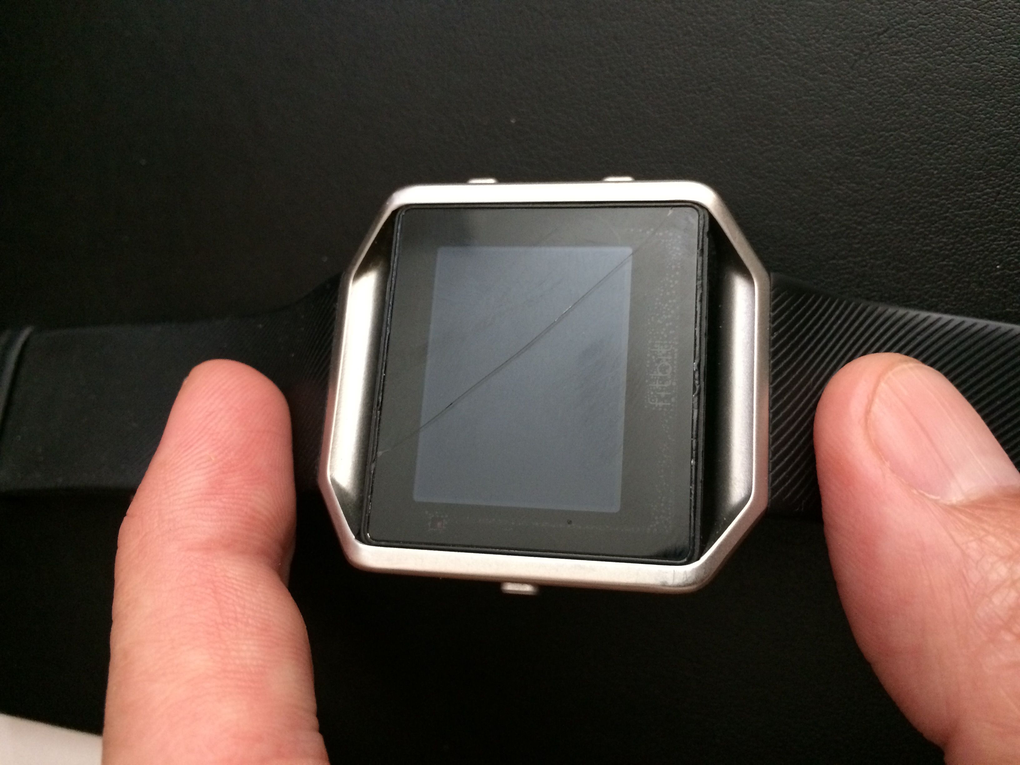 replacement screen for fitbit versa
