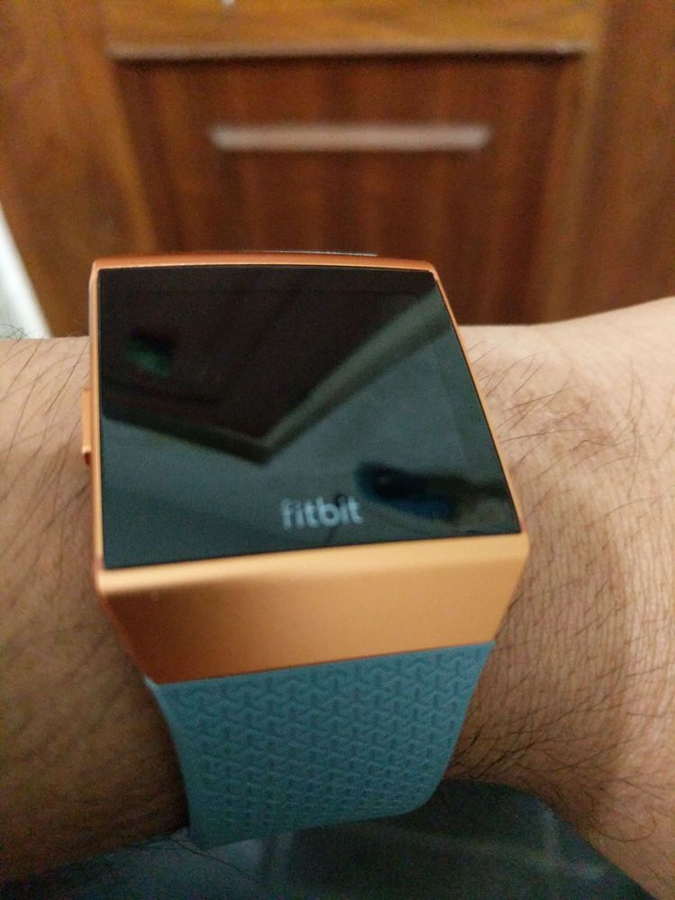 Fitbit discount ionic orange