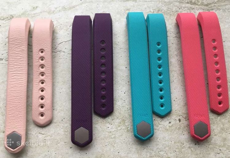 fitbit strap keeps breaking