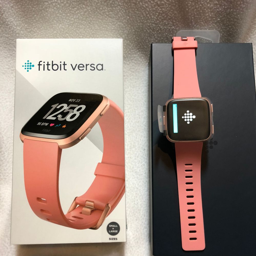 Fitbit Versa, rose gold & peach
