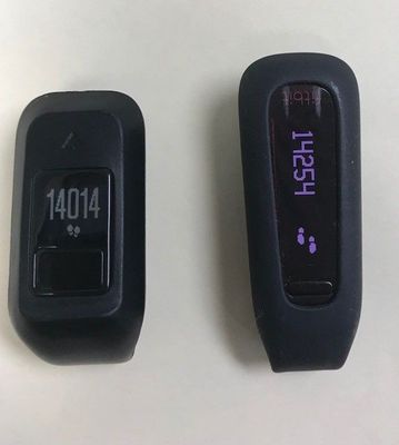 Vivofit 3 vs One.jpg
