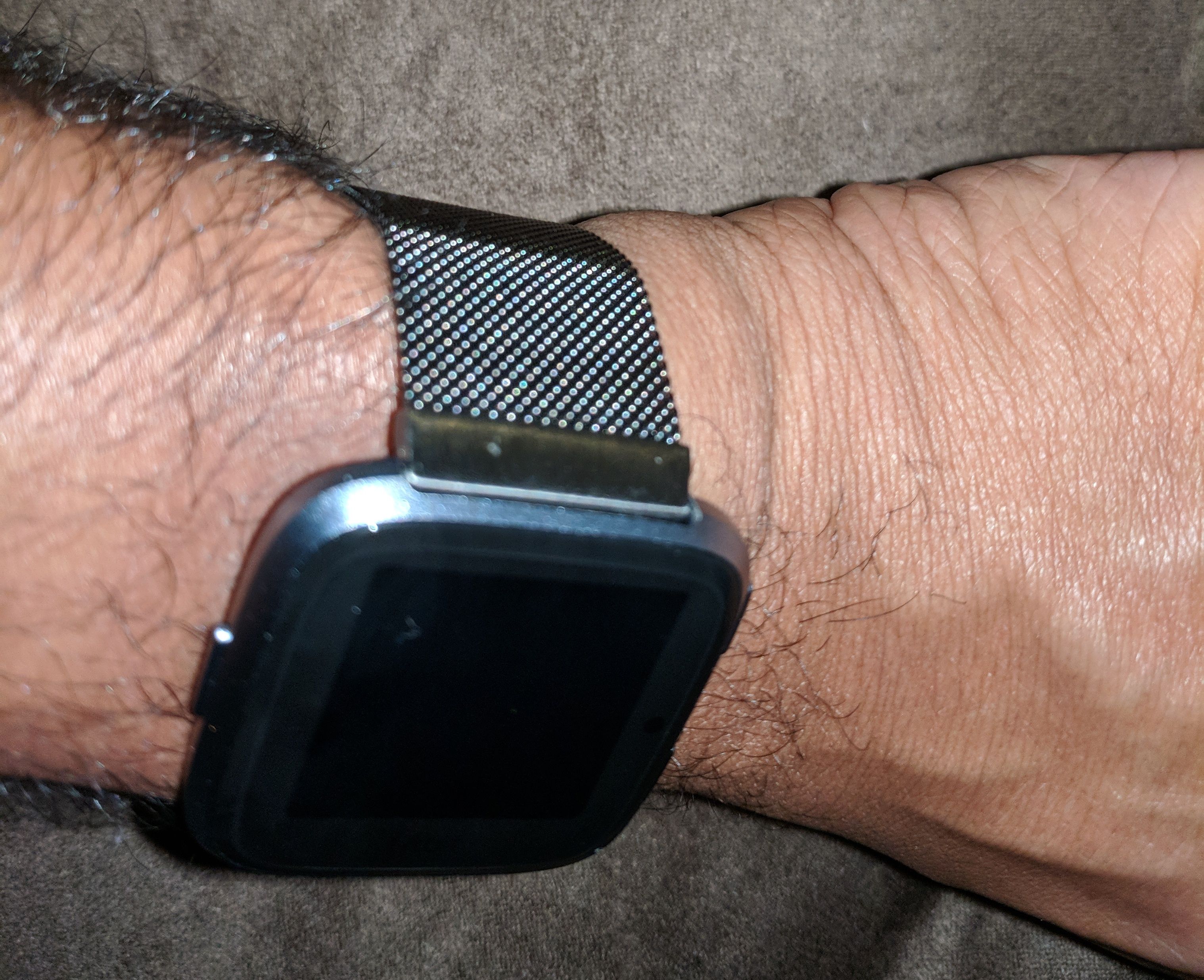 Fitbit versa outlet velcro band