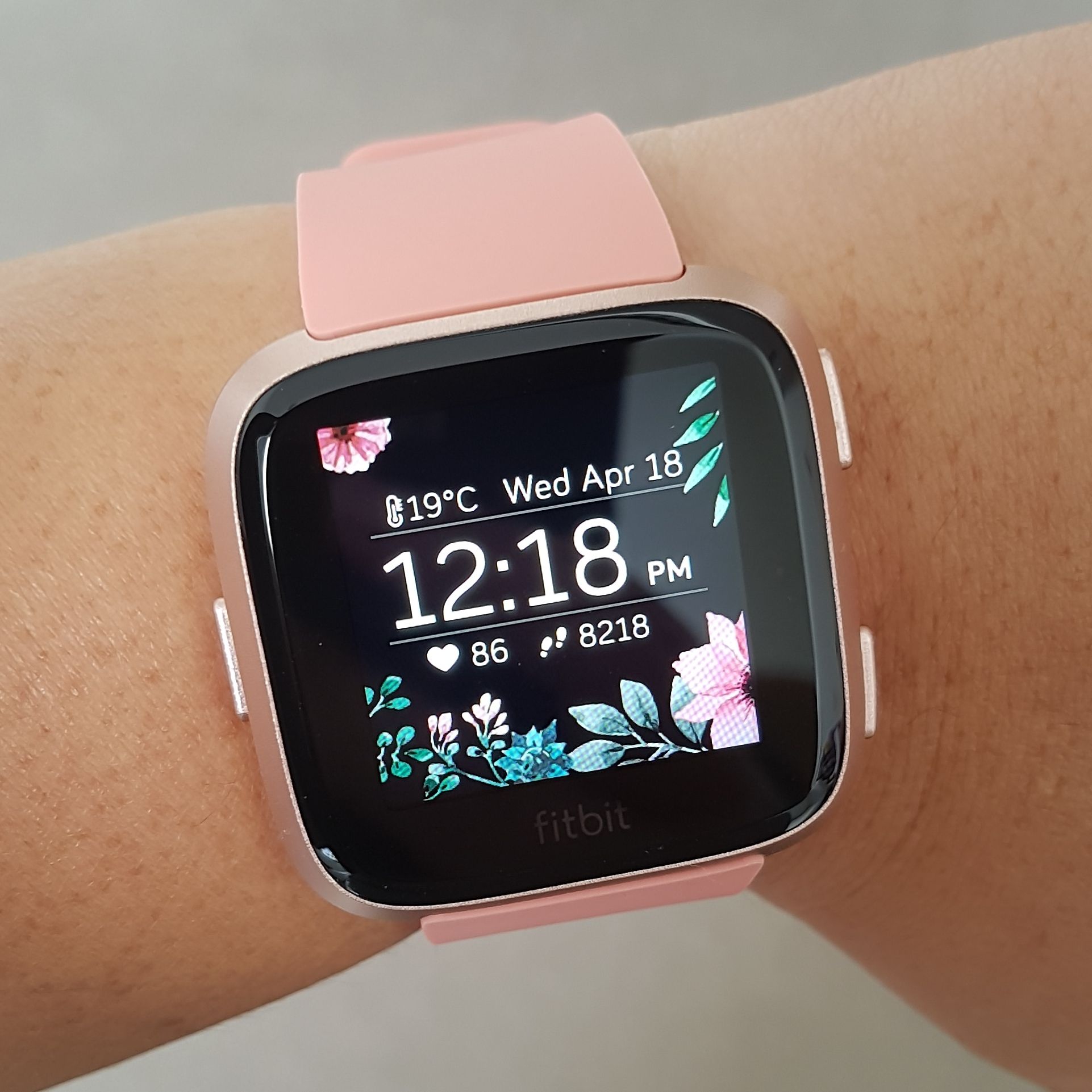 fitbit versa periwinkle strap