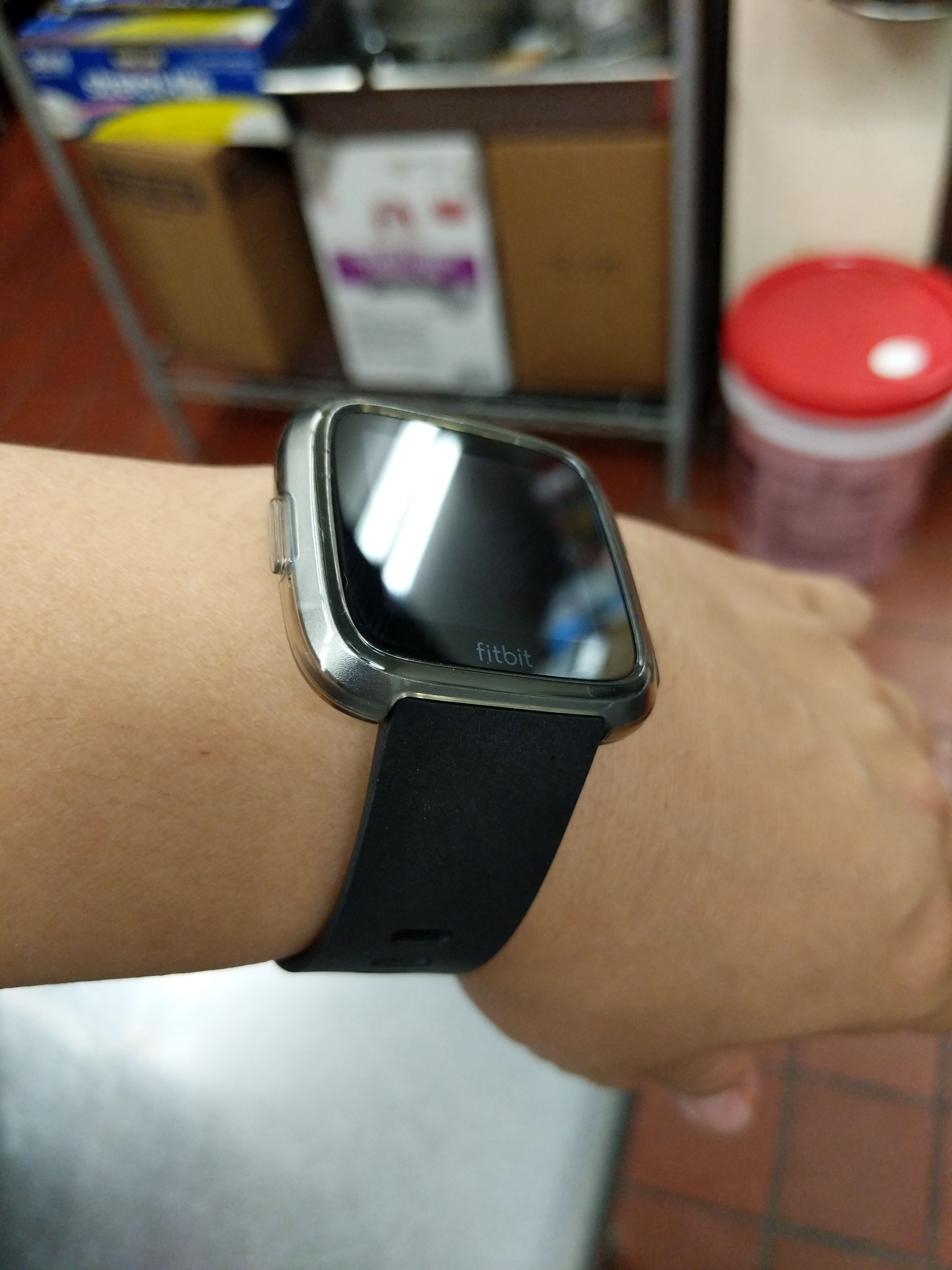 Fitbit versa best sale screen protector