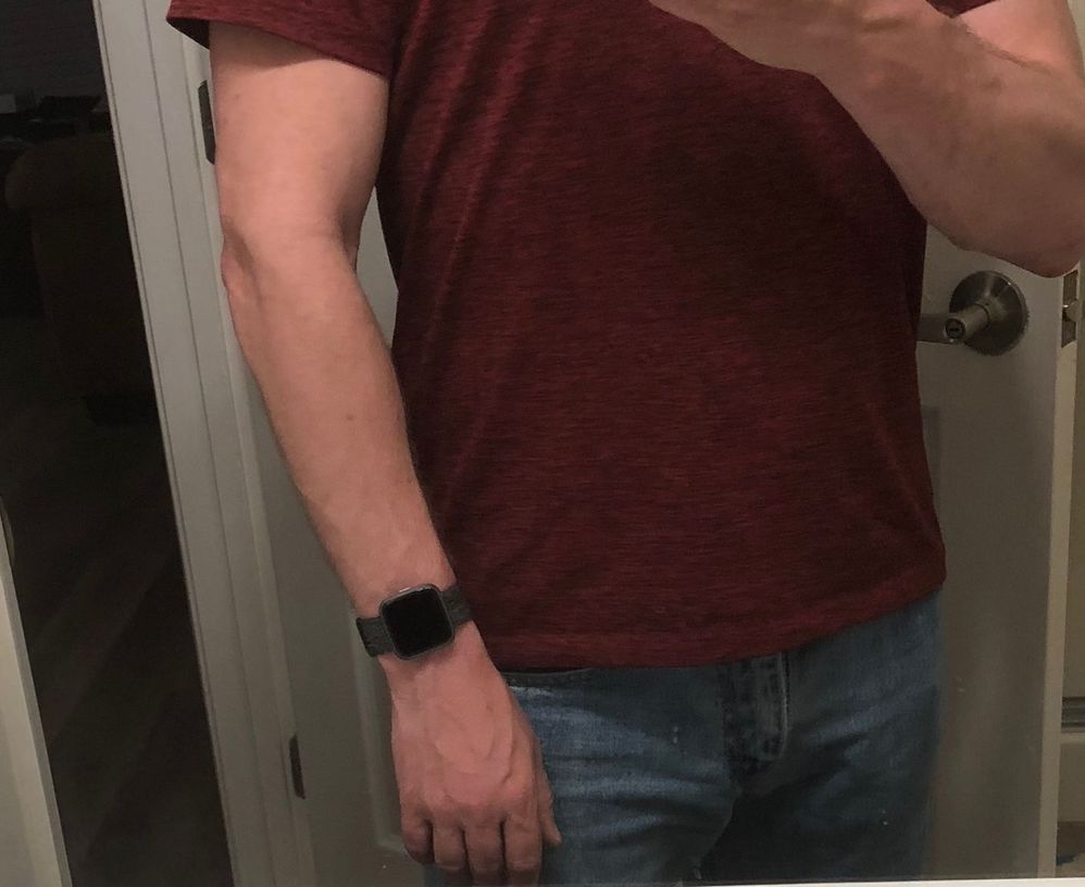 is fitbit versa too big for a woman
