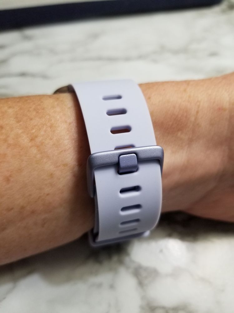 fitbit versa periwinkle rose gold