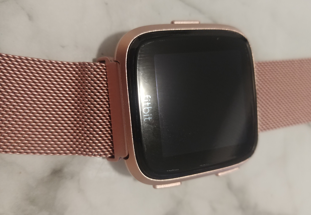 fitbit versa pink and rose gold