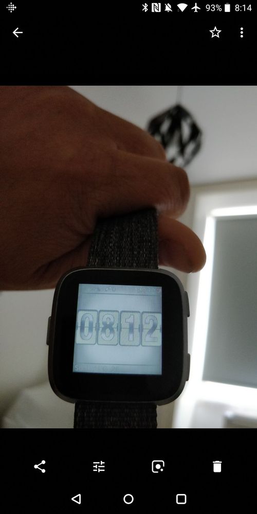 Screen goes in and out of white. Also battery lasts for about 1.5 days. This is definitely less than a year now.