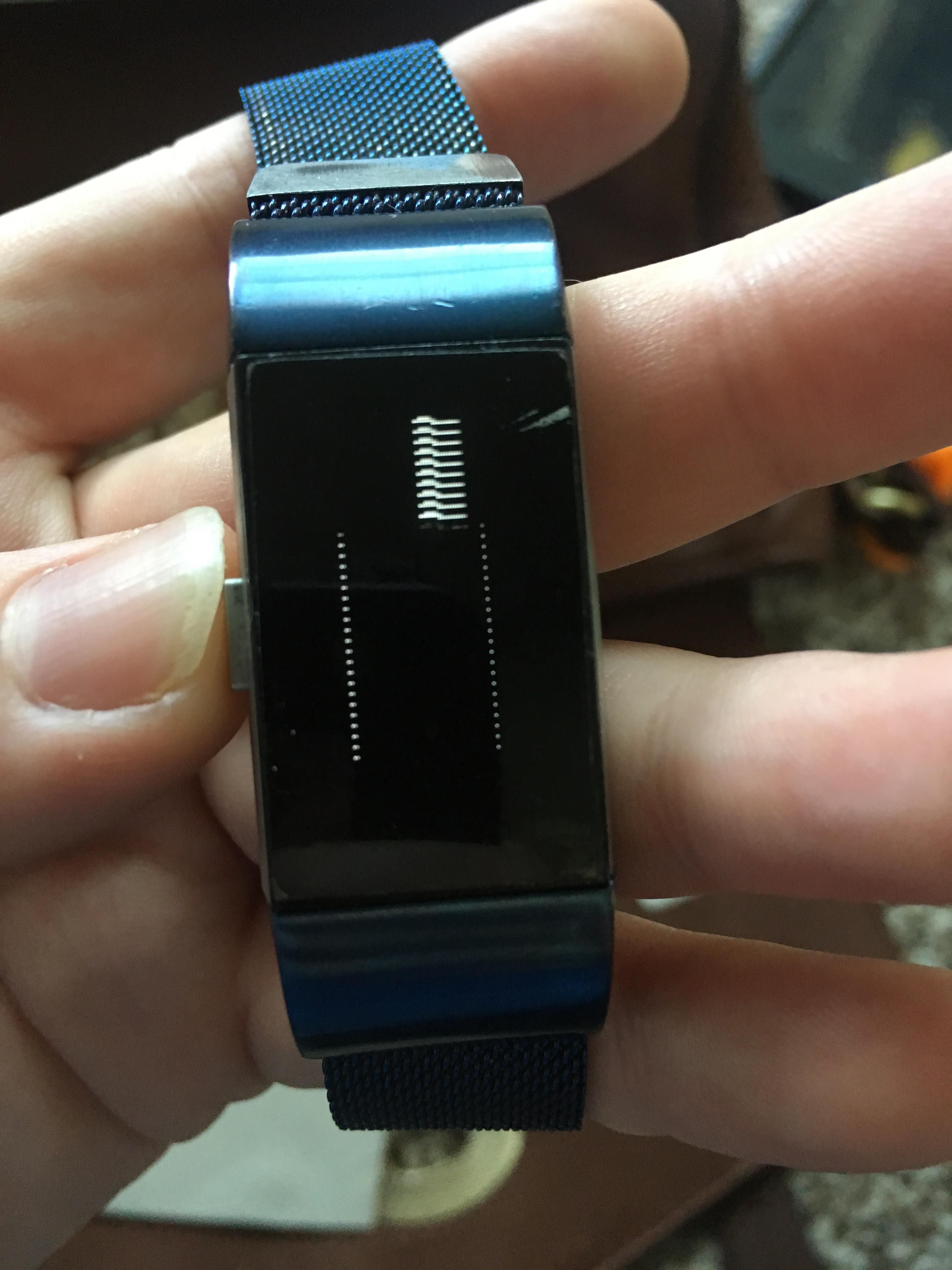 Fitbit charge 2 online display problems