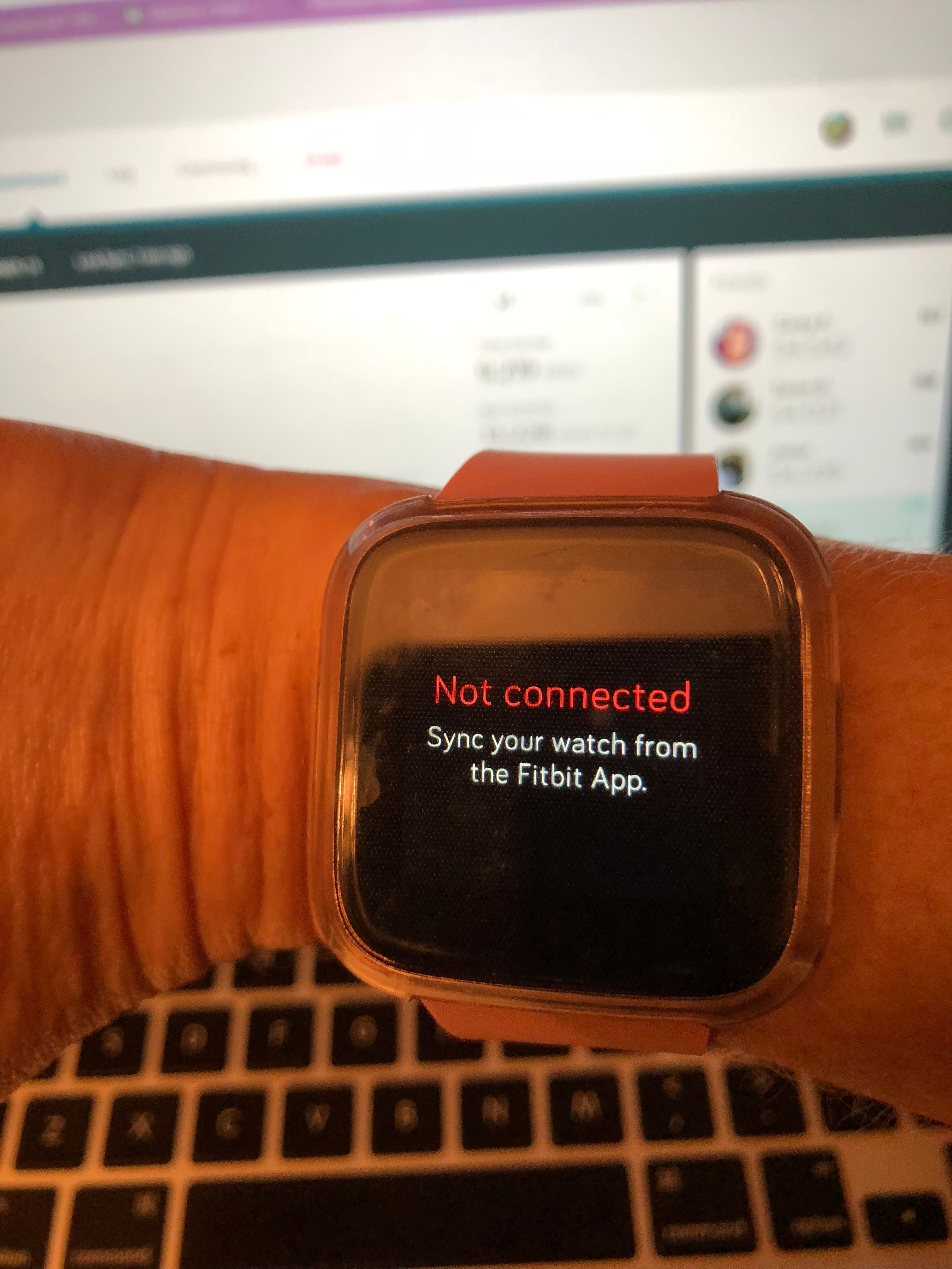 Fitbit best sale not connected
