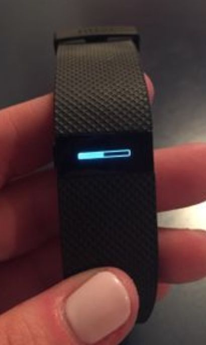 how to reset fitbit charge 2 without charger